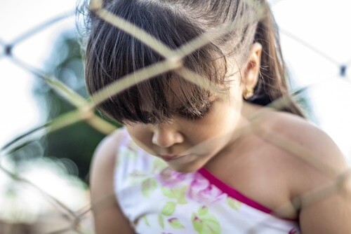 Your guide to parenting a child with low self-esteem—spot the signs, boost confidence, and create a safe, supportive space they can thrive in.