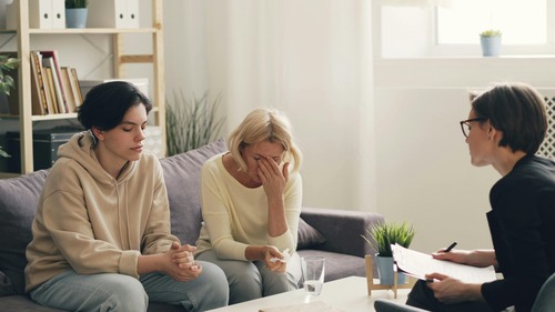 Parental Rights vs a Childs Rights - moma and daughter in counselling