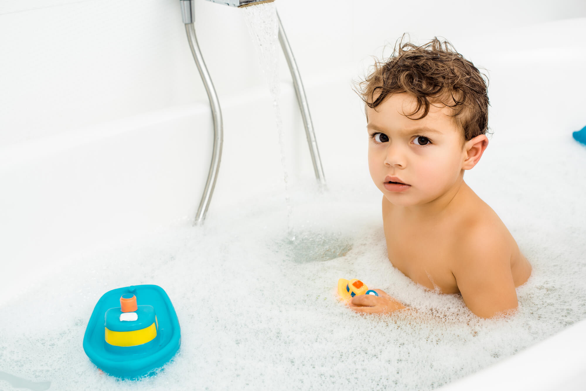 toddlerbathing