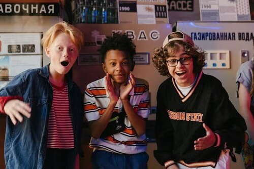 Three tween boys.