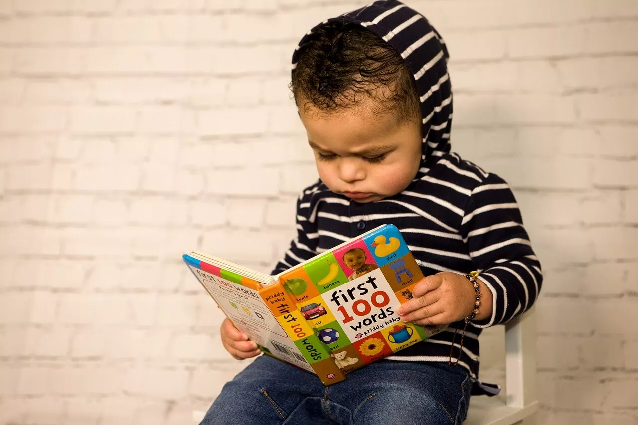 Discover tips, strategies, and insights on building reading comprehension skills & helping your child to become an engaged and confident reader.